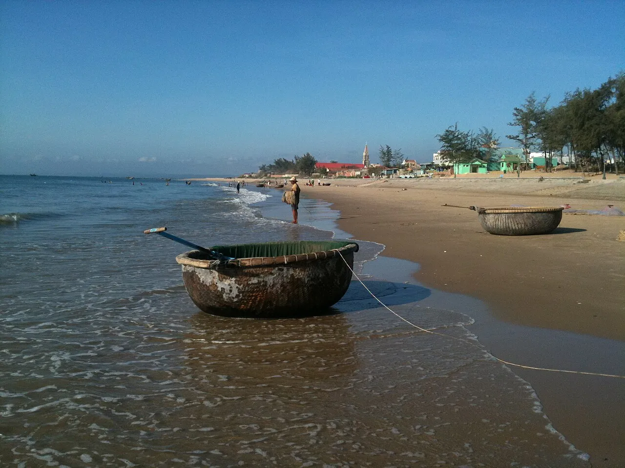 Khám Phá Làng Chài Tiến Thành: Nét Mộc Mạc Nguyên Bản Của Ngư Dân Bản Địa