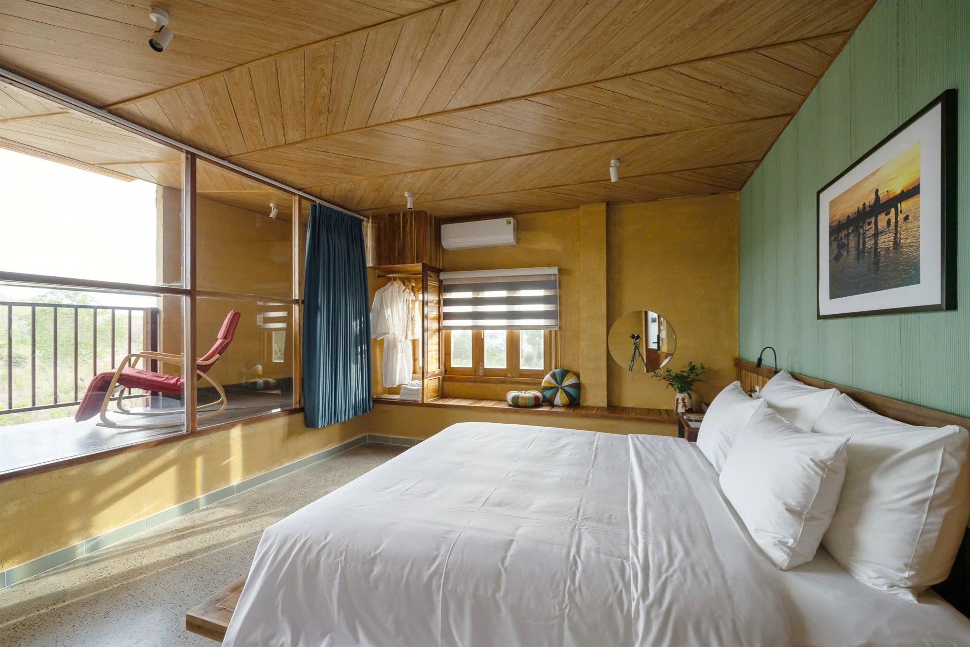 Chuồn Chuồn Retreat Kim 1 – Căn Hộ View Núi Biển Hồ Bơi, Gần KDL Hàm Tiến