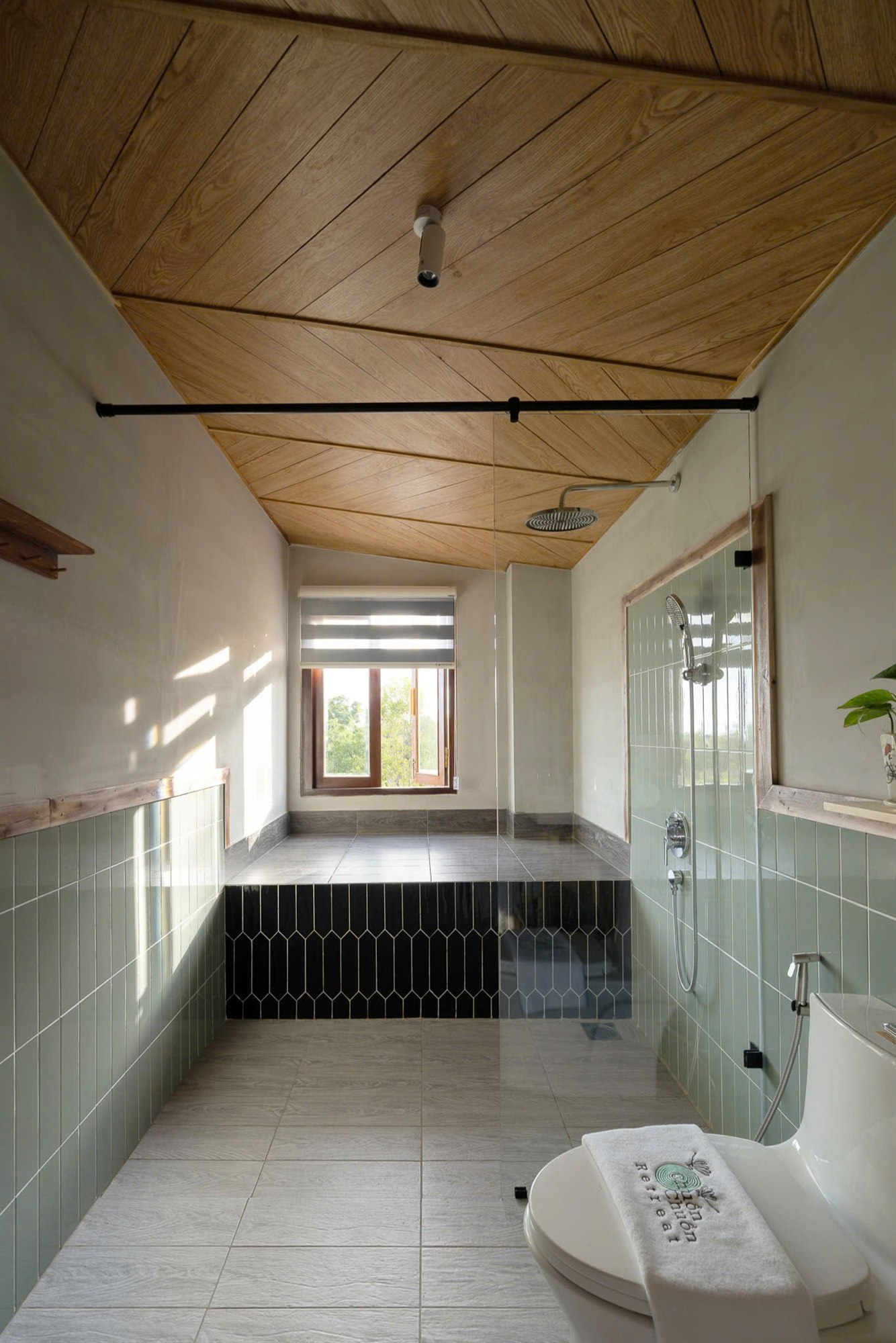 Chuồn Chuồn Retreat Kim 1 – Căn Hộ View Núi Biển Hồ Bơi, Gần KDL Hàm Tiến
