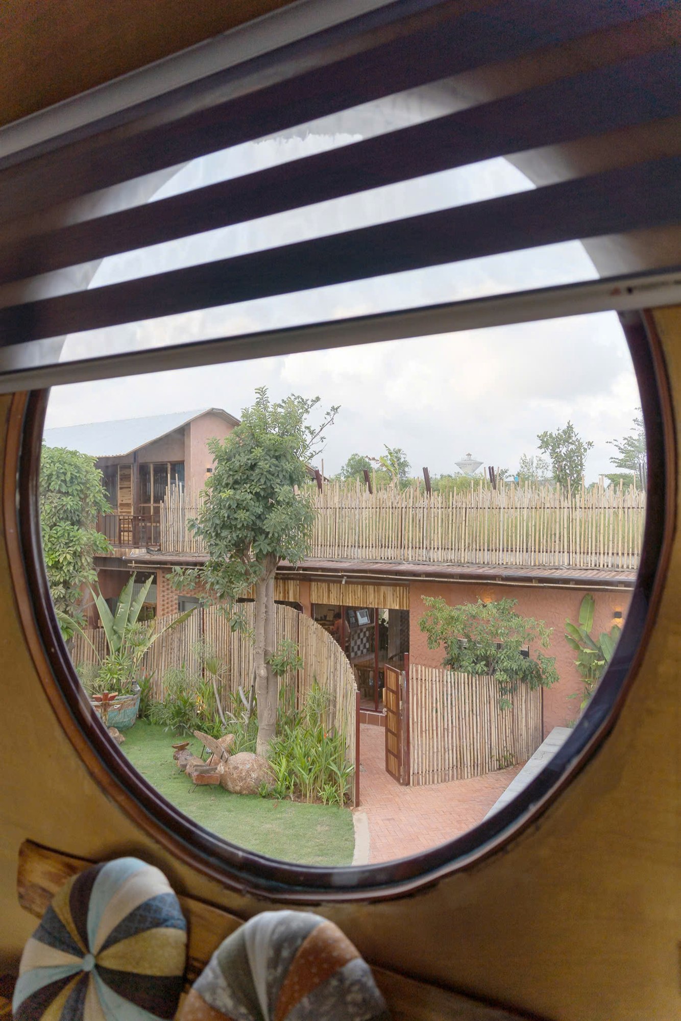 Chuồn Chuồn Retreat Kim 2 – Căn Hộ View Núi Biển Hồ Bơi, Gần KDL Hàm Tiến