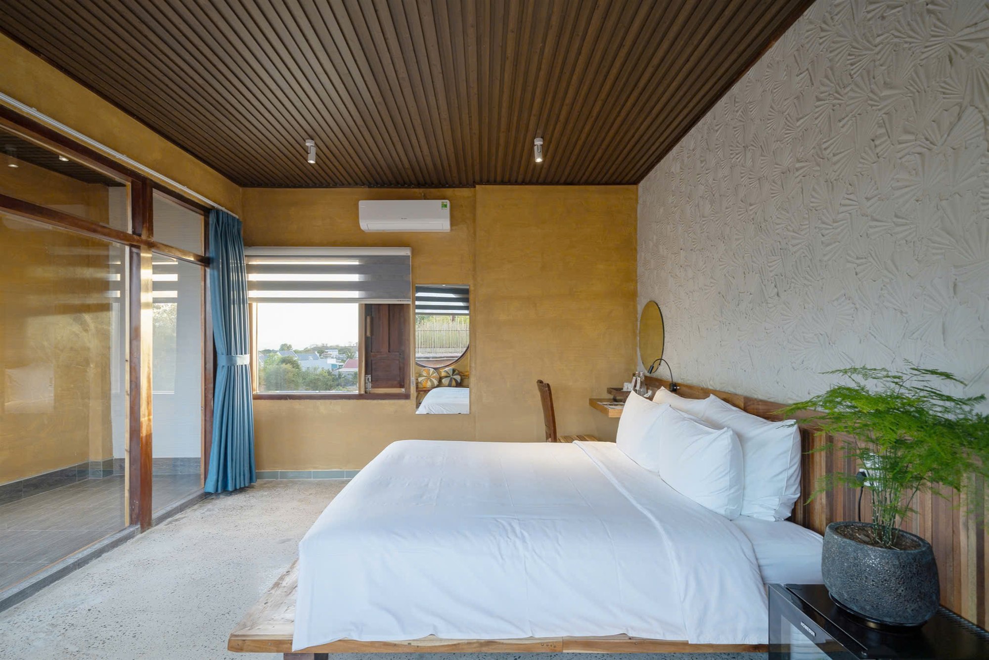 Chuồn Chuồn Retreat Kim 2 – Căn Hộ View Núi Biển Hồ Bơi, Gần KDL Hàm Tiến