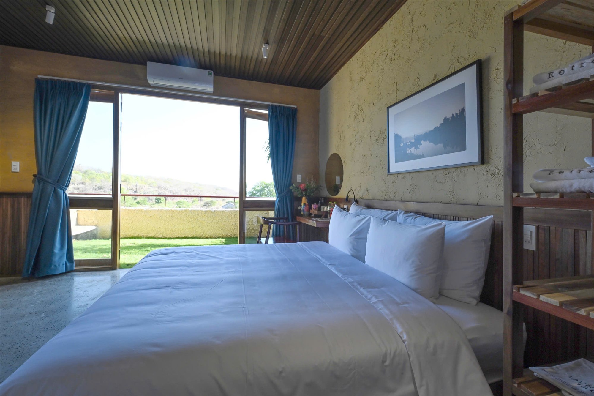 Chuồn Chuồn Retreat Ngô – Căn Hộ View Núi Và Biển Xa, Gần KDL Hàm Tiến