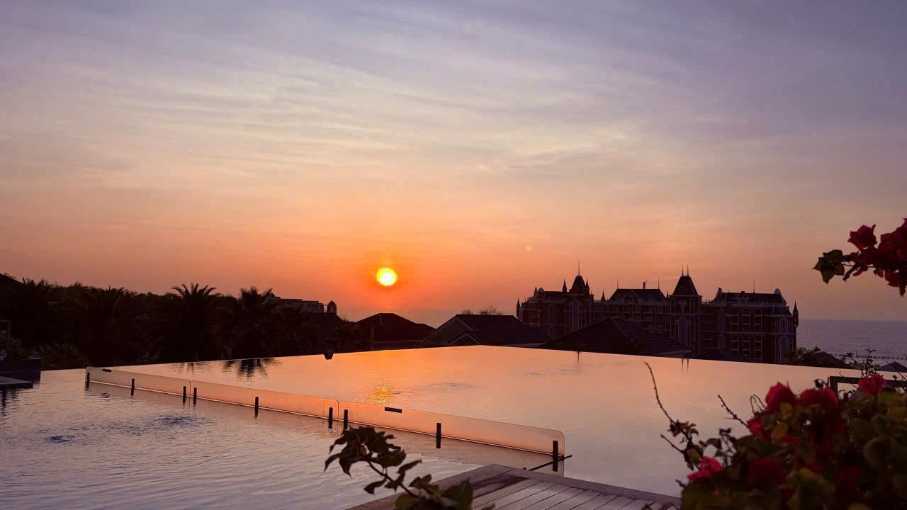Villa Song Lập NVWPT-1.3.01.30 – 3PN Gần Biển, 4 Hồ Bơi Nội Khu – Cho Thuê Theo Tháng NovaWorld Phan Thiết