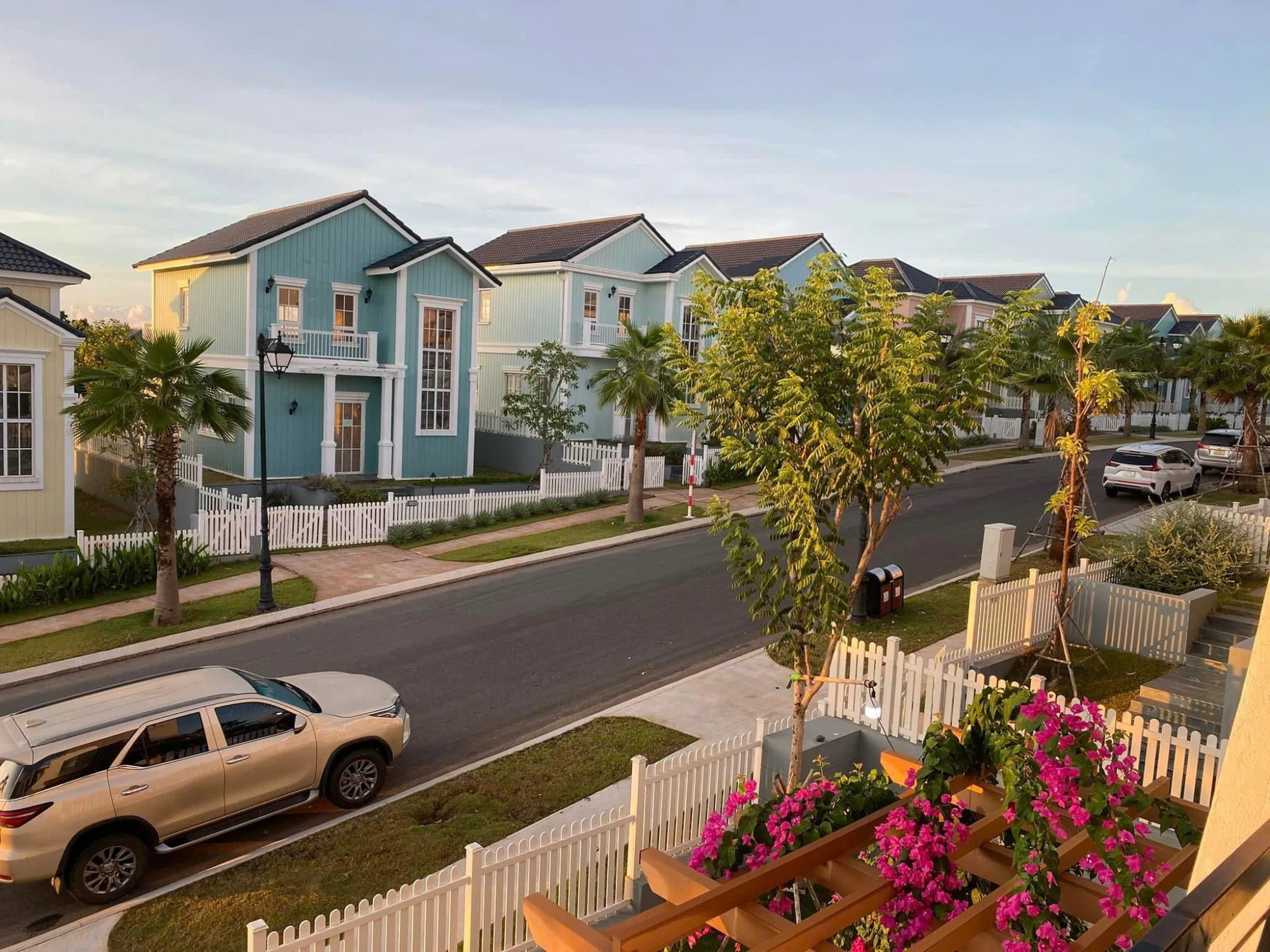Song lập 2PN – Kế Trục Đường Xuống Biển – Cho Thuê Theo Tháng NovaWorld Phan Thiết