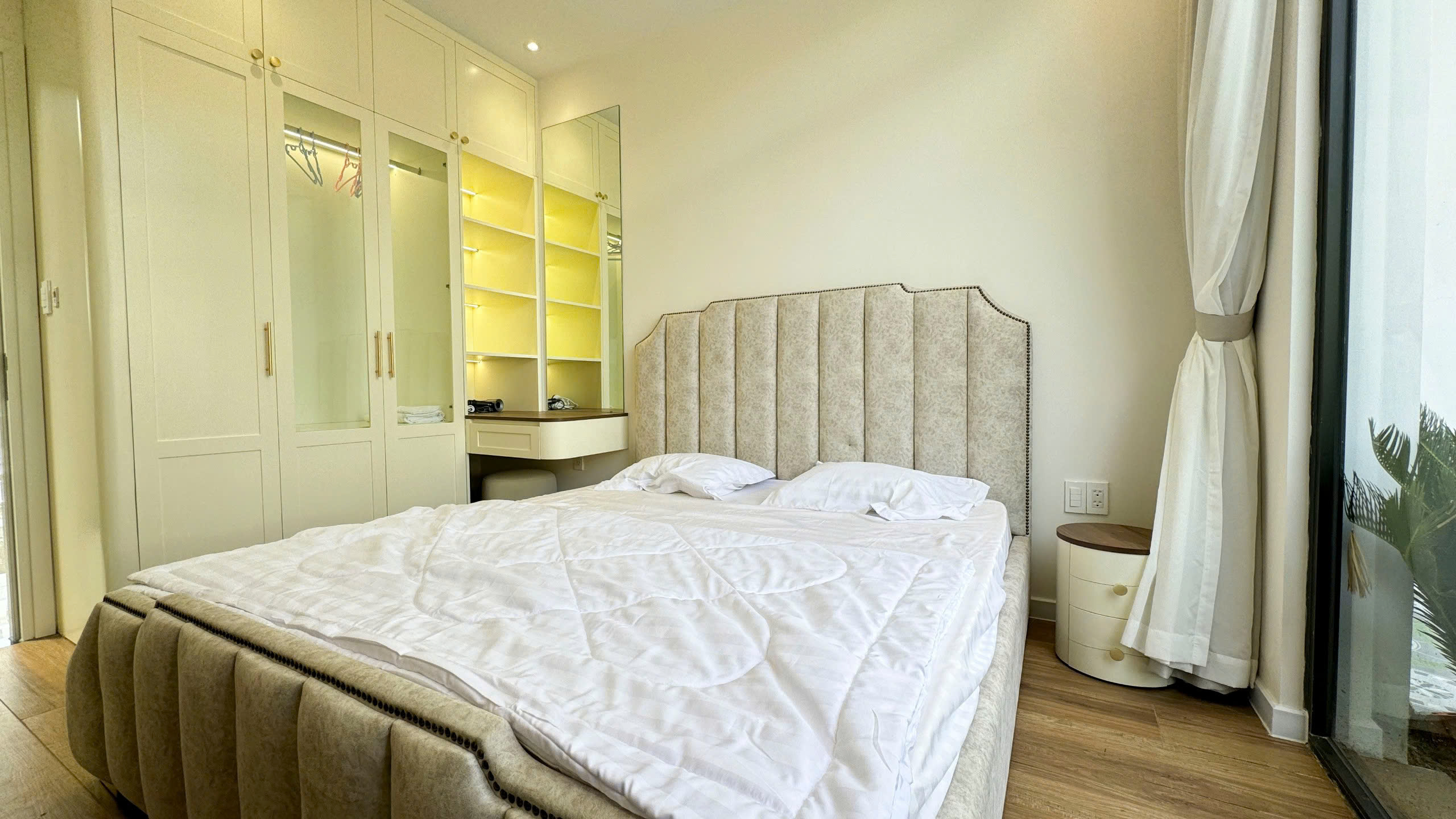 Golf Villa – Gần Hồ Bơi Nội Khu, View Đồi, Có Sân Thượng – Cho Thuê Theo Tháng NovaWorld Phan Thiết