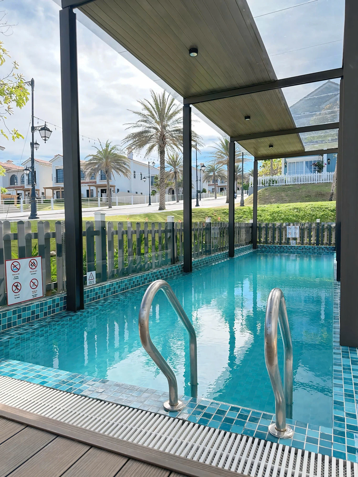 3-Bedroom Detached Villa NWP.1.2-01.32 – Private Pool, Karaoke – Monthly Rental at NovaWorld Phan Thiet