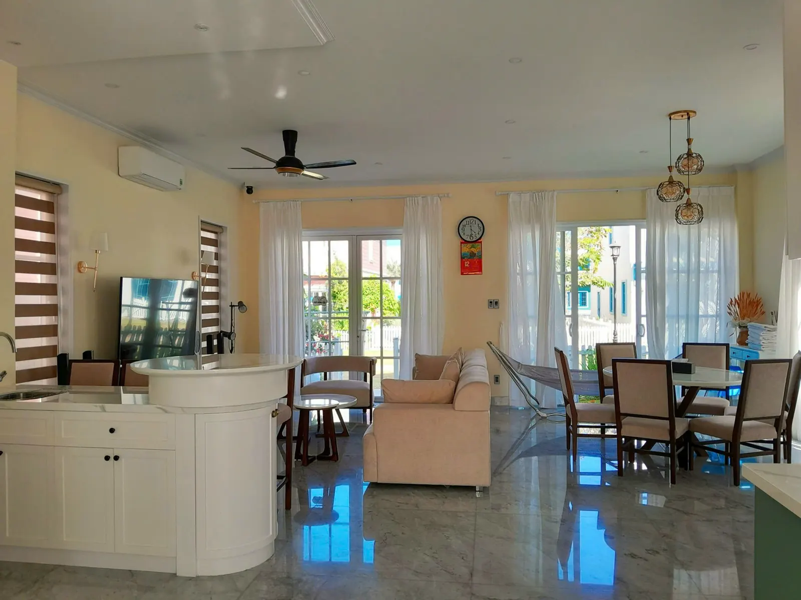 Villa Đơn Lập – 2PN Gần Hồ Bơi Khu 3 – Cho Thuê Theo Tháng NovaWorld Phan Thiết