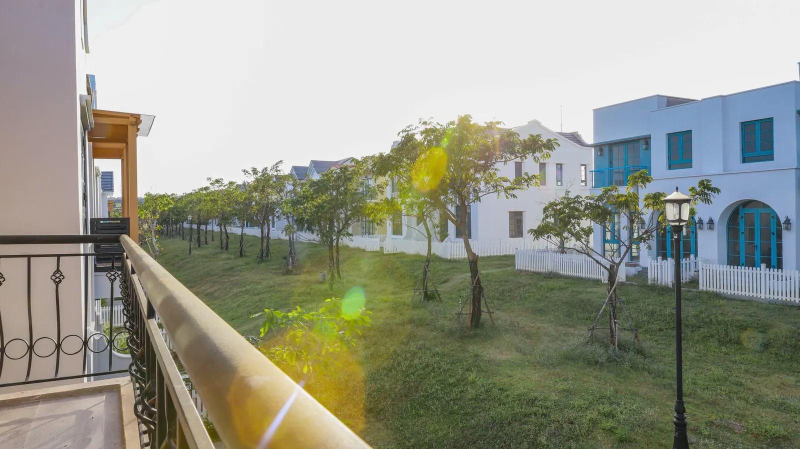 Villa Song Lập – 2PN Gần Hồ Bơi, Khu Đông Khách Thuê – Cho Thuê Theo Tháng NovaWorld Phan Thiết