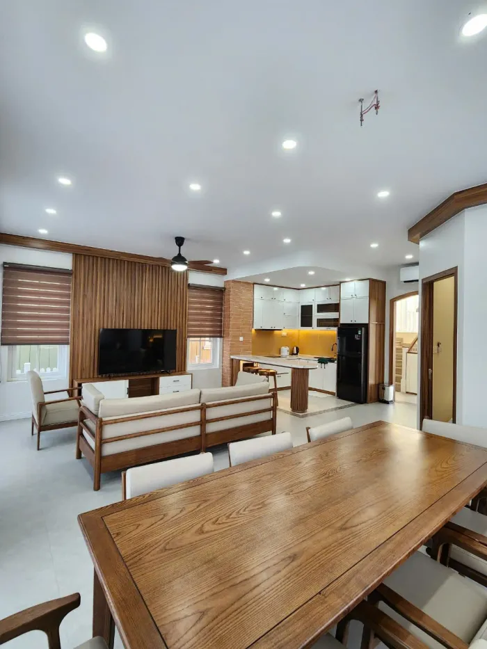 Novavila 2 — 角地独立型4ベッドルーム、220㎡