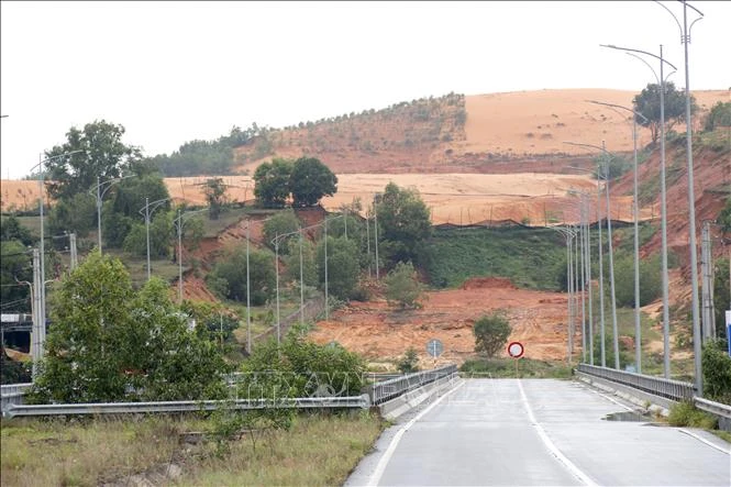 Dải ven biển phía nam Phan Thiết nhìn từ trên cao